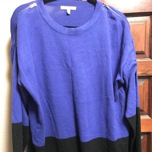 Gorgeous Color-Block Sweater with Zipper Detail